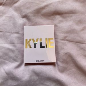 Kylie cosmetics Kylighter in Ice me out